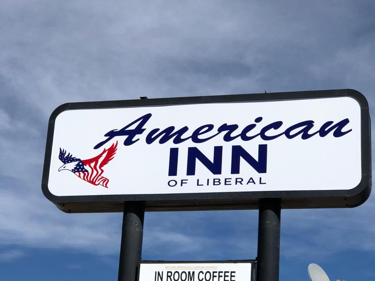 American Inn Of Liberal Exterior foto